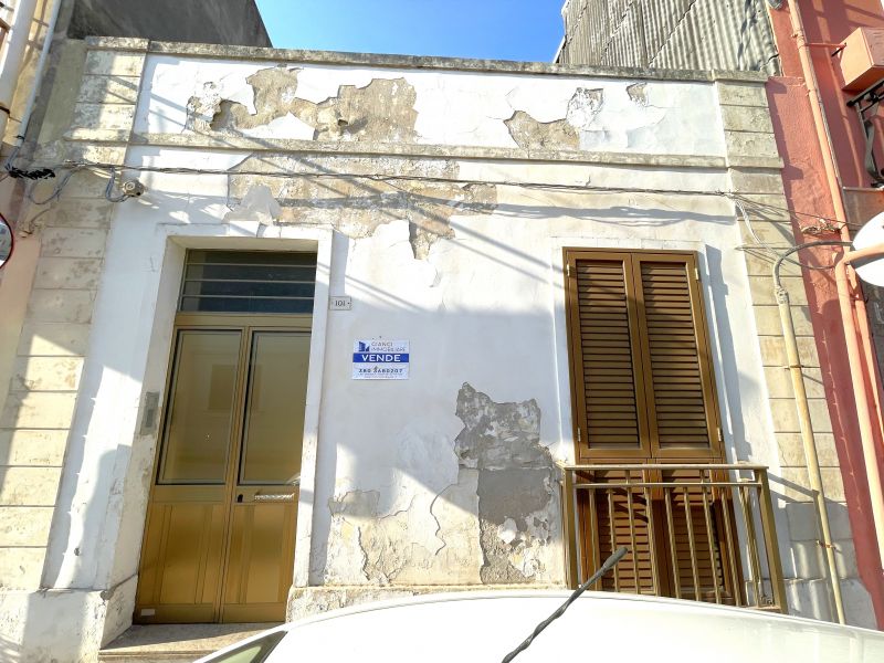 CASA INDIPENDENTE ZONA CENTRO