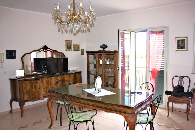 APPARTAMENTO CON GARAGE AL PIANO TERRA