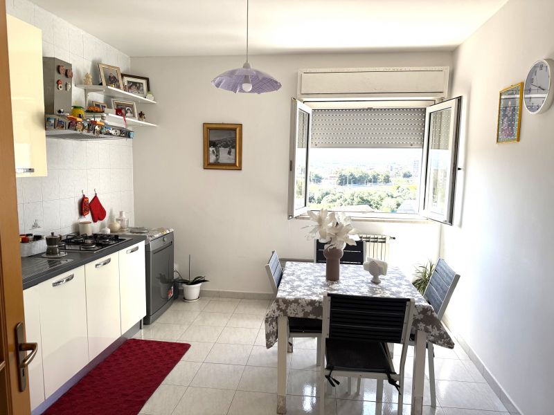 APPARTAMENTO ZONA TAVERNA